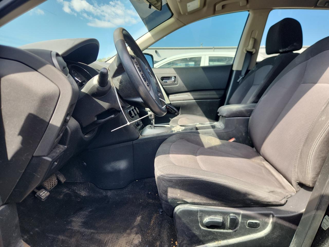 2013 Nissan Rogue S - Фото 7