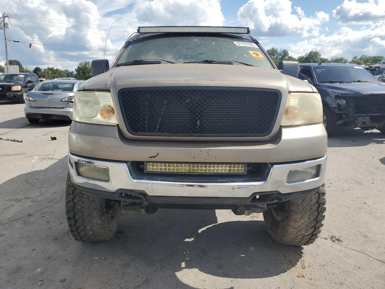 2005 Ford F150 - Image 5