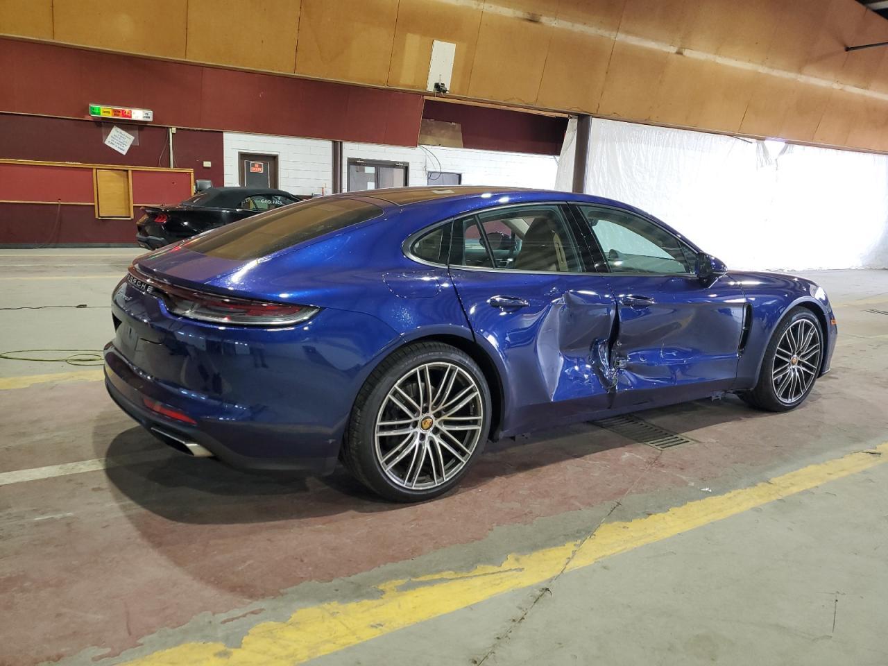 2023 Porsche Panamera Base - Фото 3
