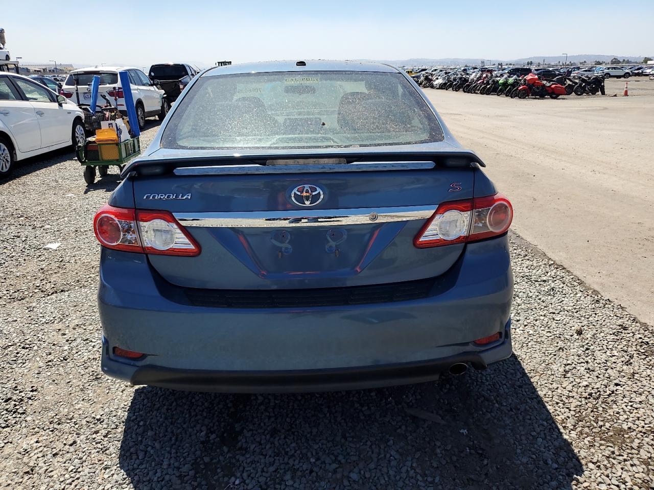2013 Toyota Corolla Base - Фото 6