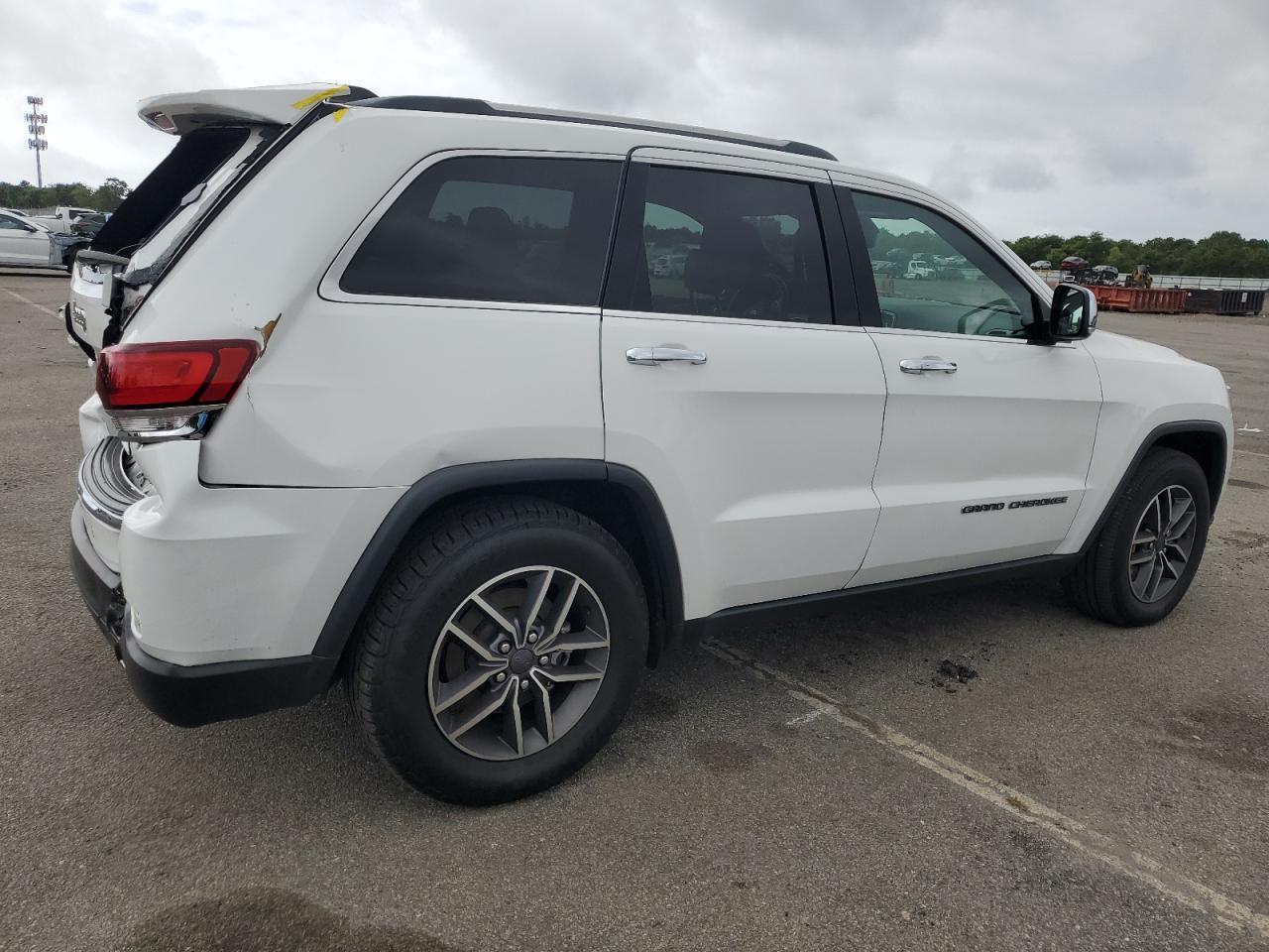 2022 Jeep Grand Cherokee Limited - Image 3