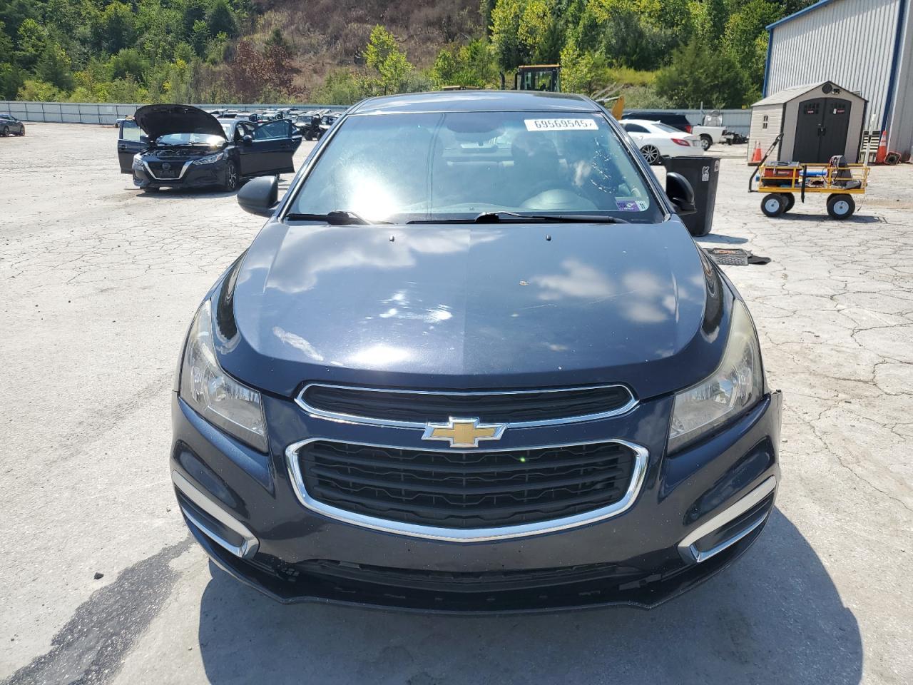 2015 Chevrolet Cruze Ls - Image 5