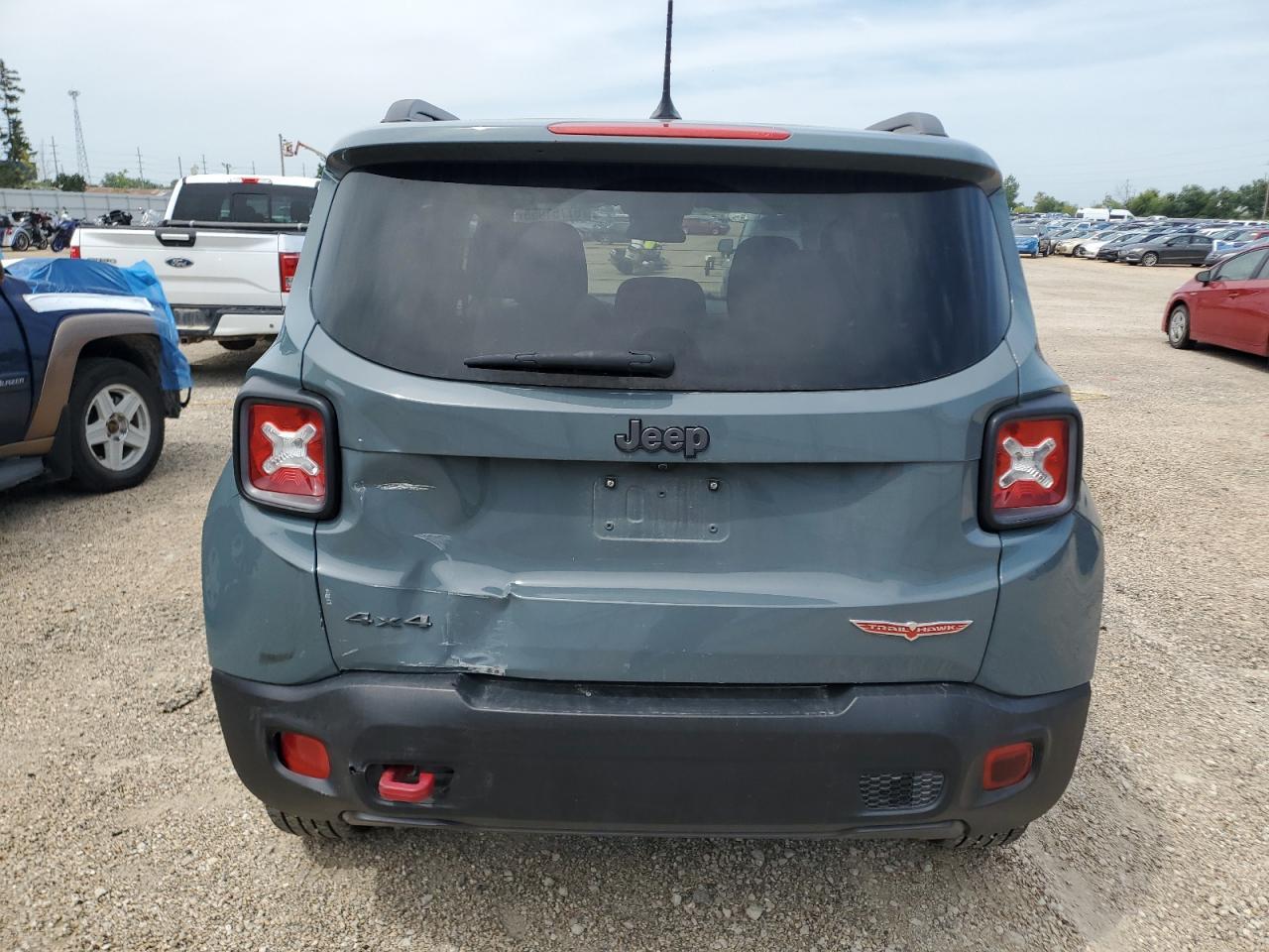 2016 Jeep Renegade Trailhawk - Фото 6