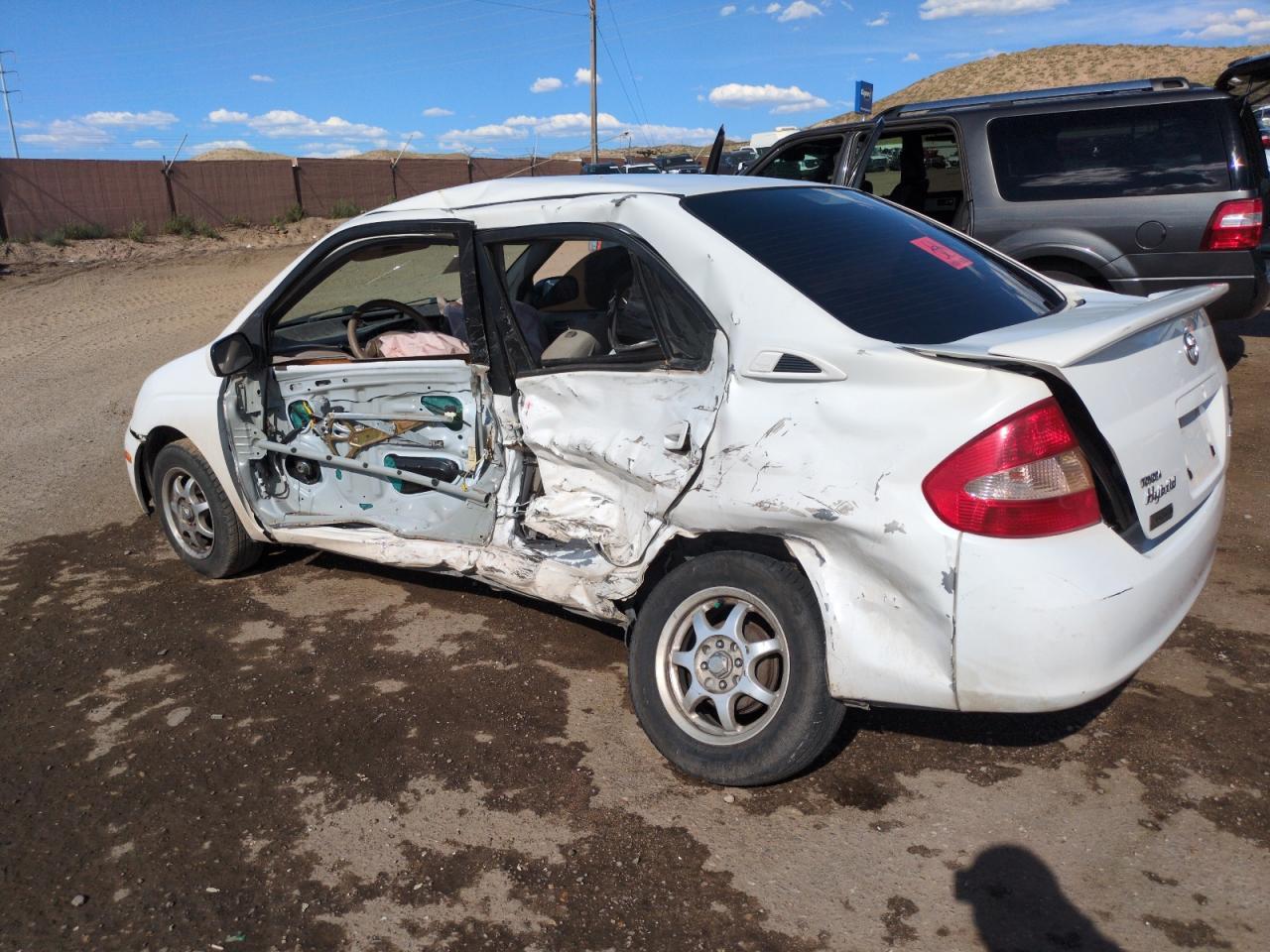 2002 Toyota Prius - Image 2