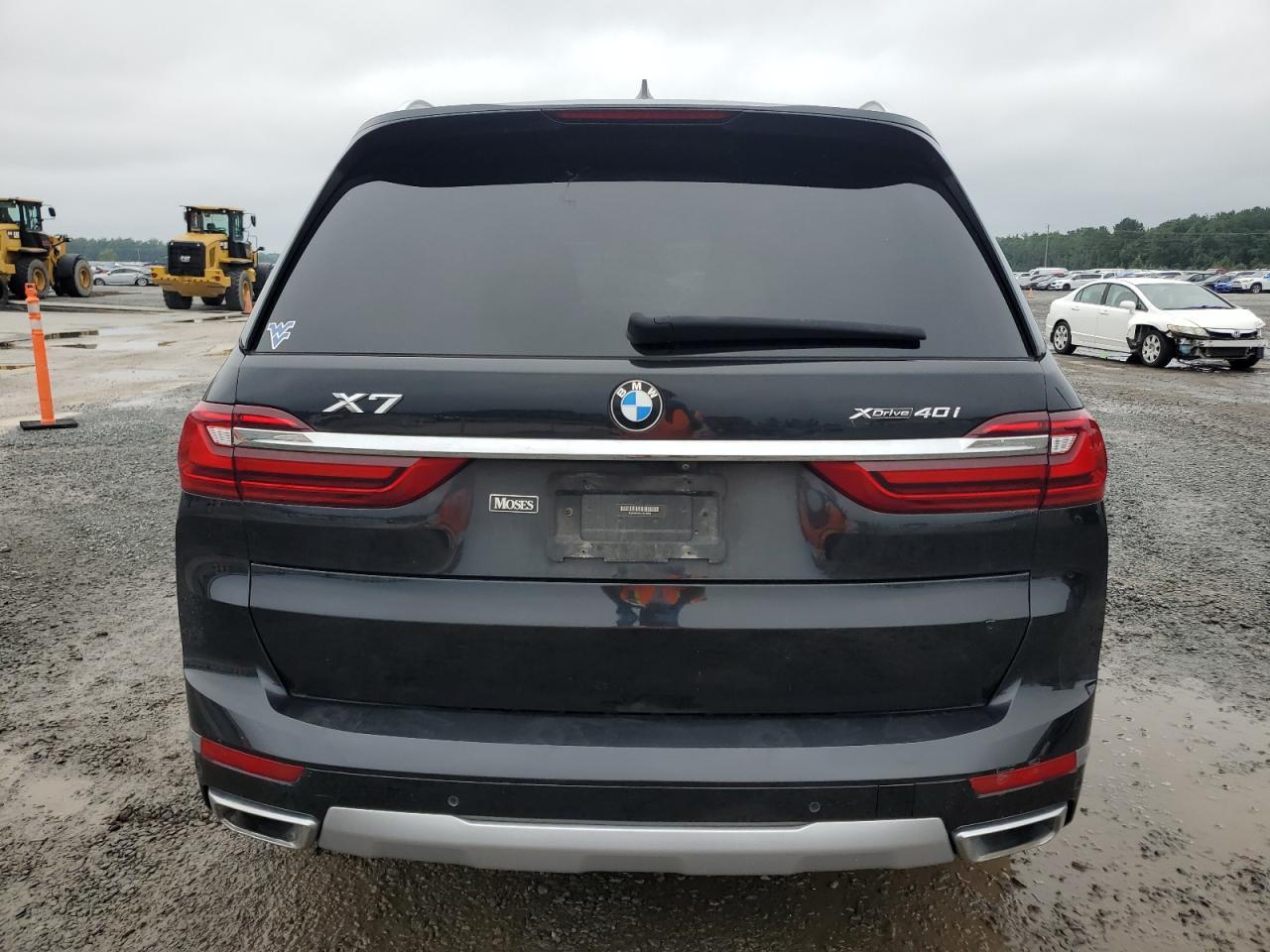 2020 BMW X7 xDrive40I - Фото 6