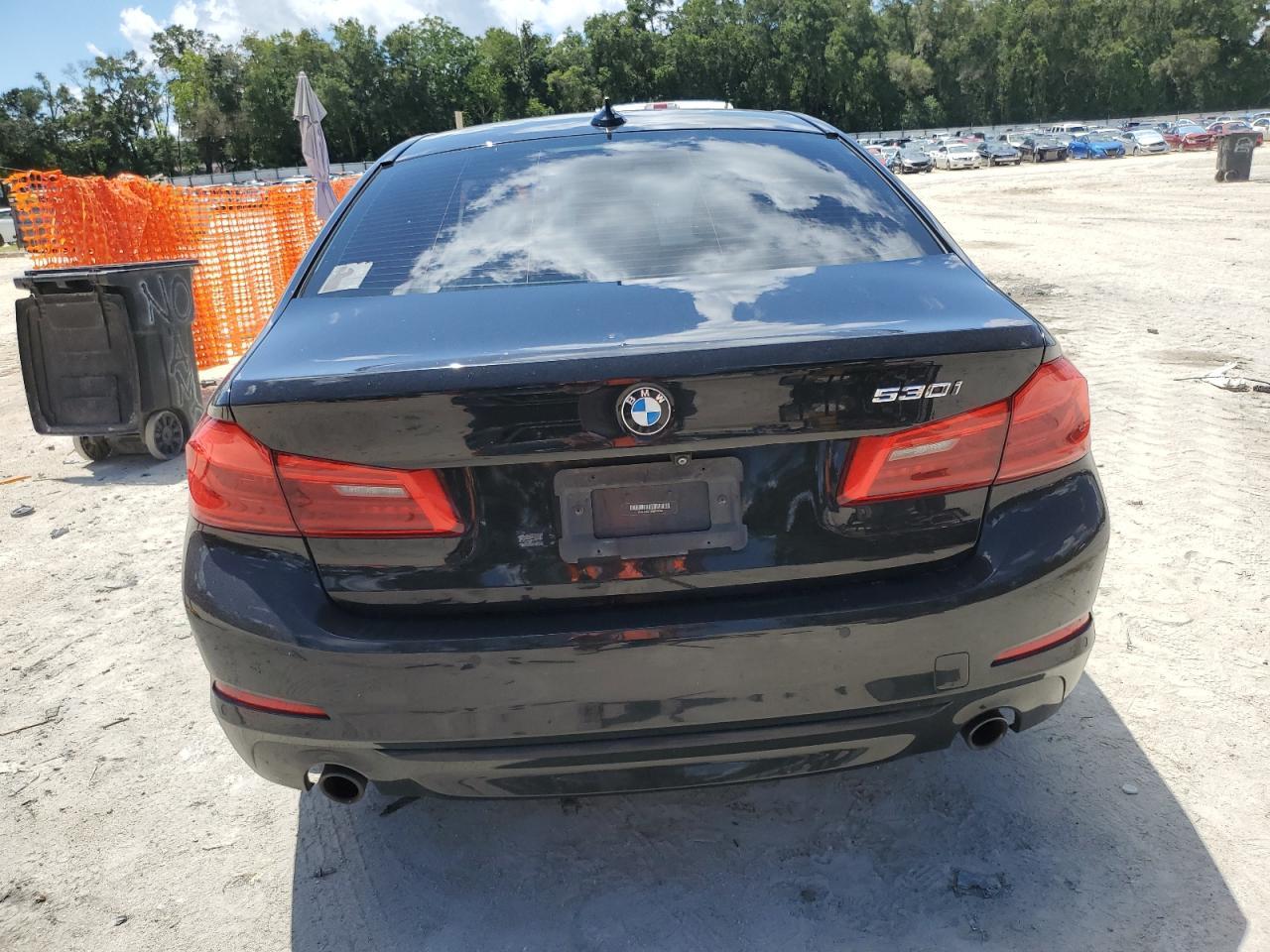2020 BMW 530 I - Фото 6