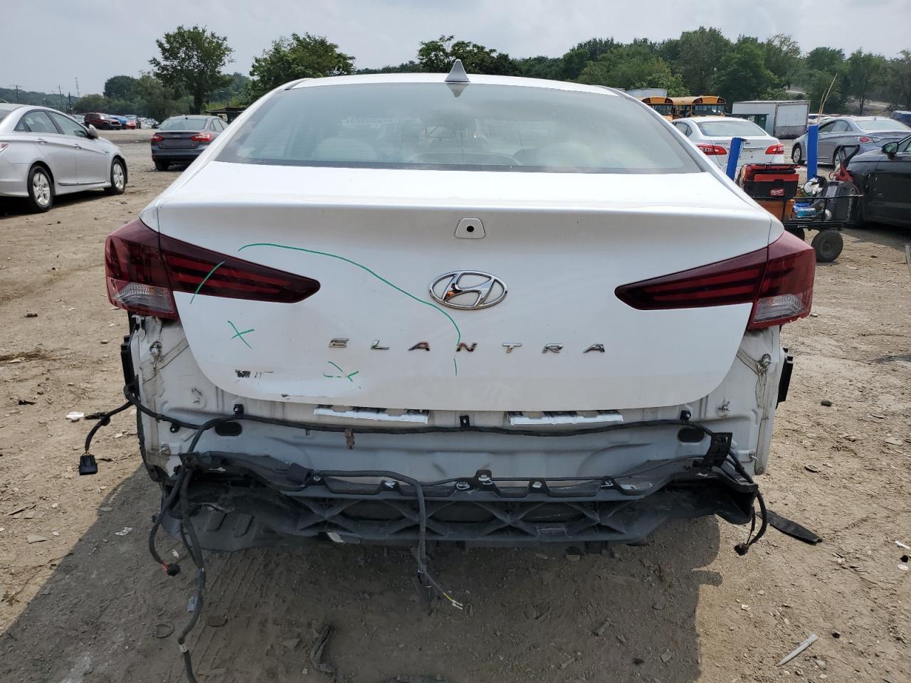 2019 Hyundai Elantra Sel - Фото 6