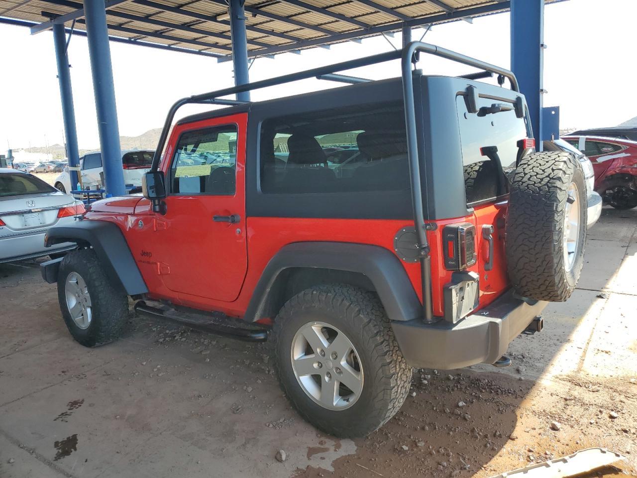 2017 Jeep Wrangler Sport - Фото 2