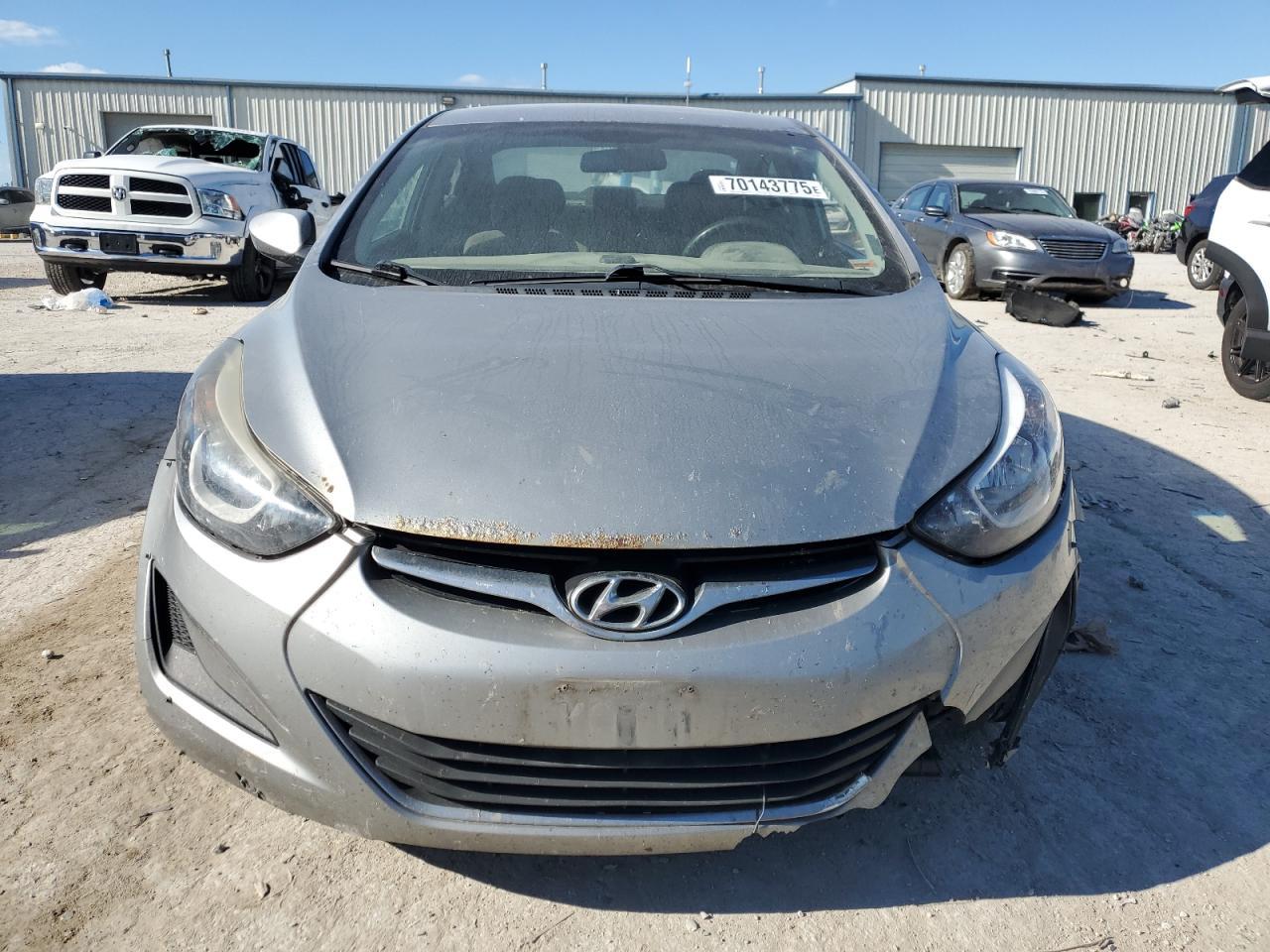 2016 Hyundai Elantra Se - Фото 5