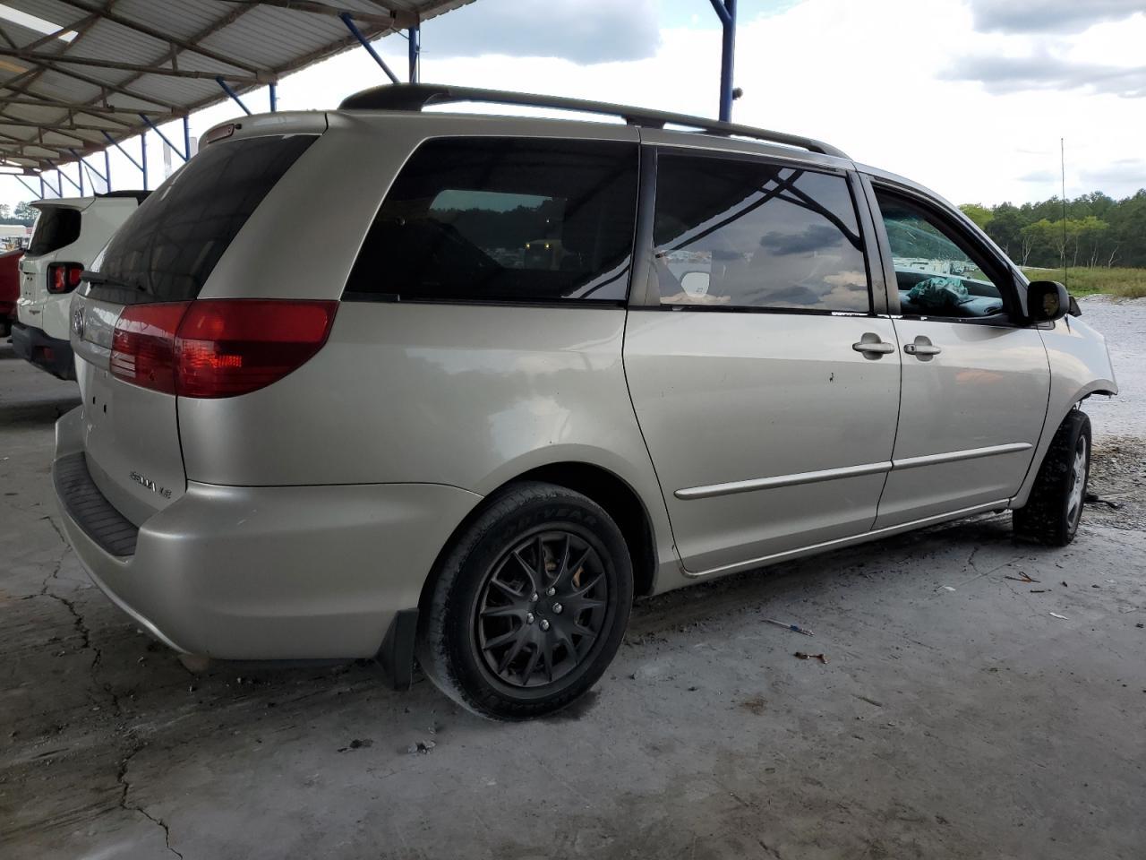 2004 Toyota Sienna Ce - Image 3