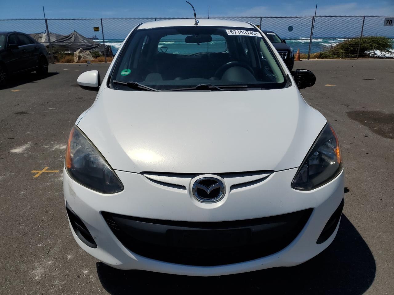 2011 Mazda Mazda2 - Фото 5