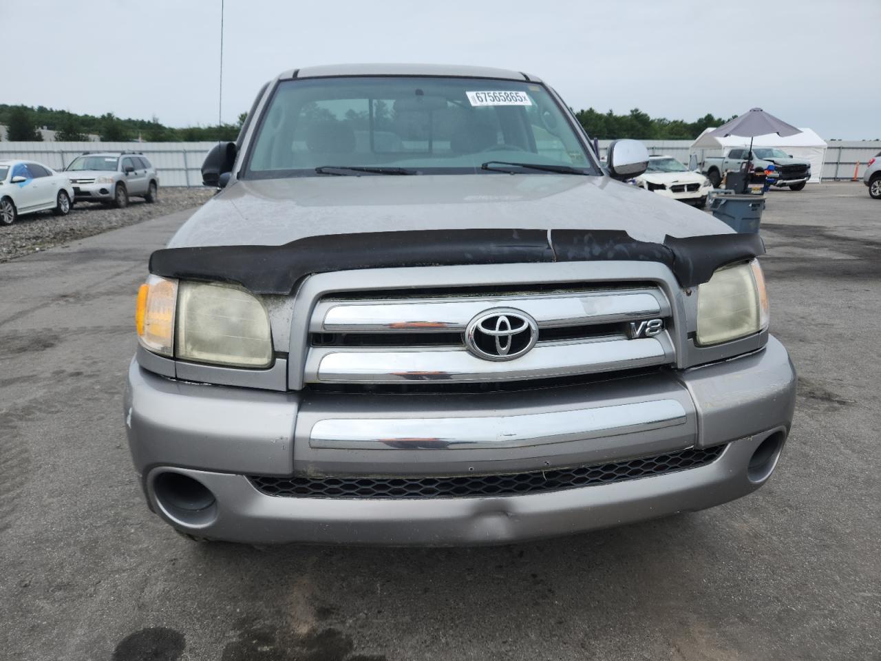 2004 Toyota Tundra Sr5 - Image 5