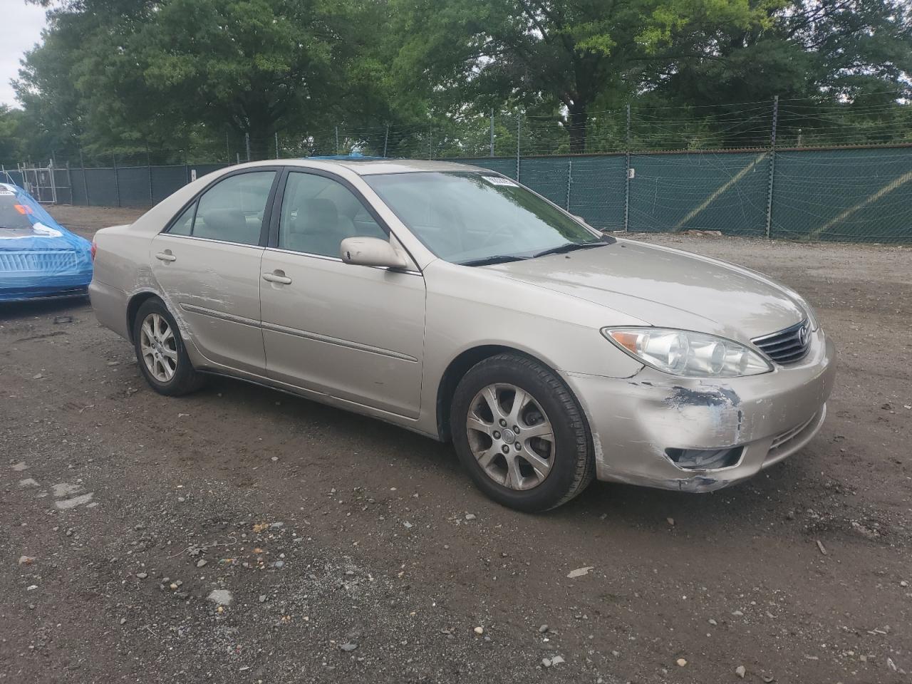 2006 Toyota Camry Le - Image 4