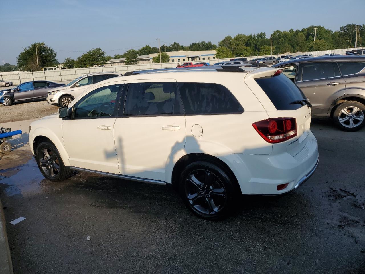 2019 Dodge Journey Crossroad - Фото 2