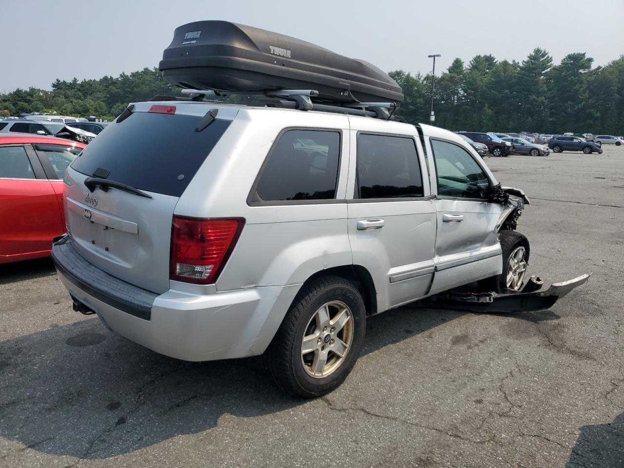 2007 Jeep Grand Cherokee Laredo - Image 3