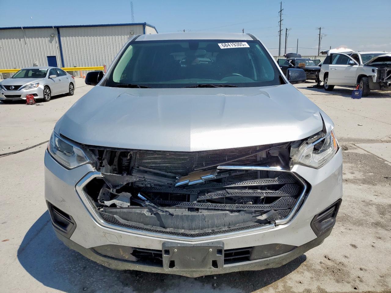 2018 Chevrolet Traverse Ls - Фото 5