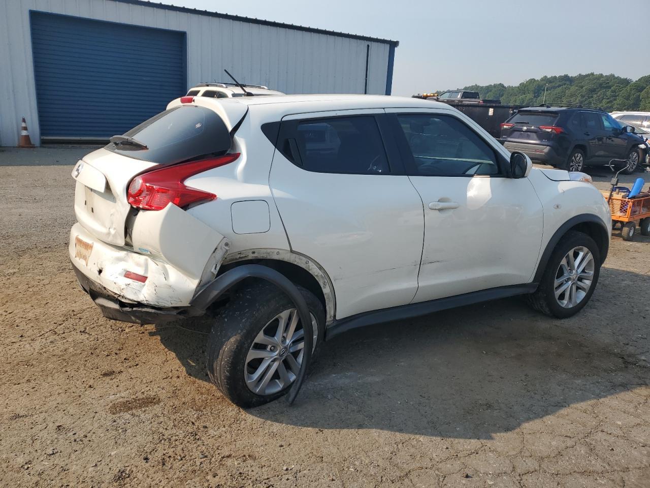 2013 Nissan Juke S - Фото 3
