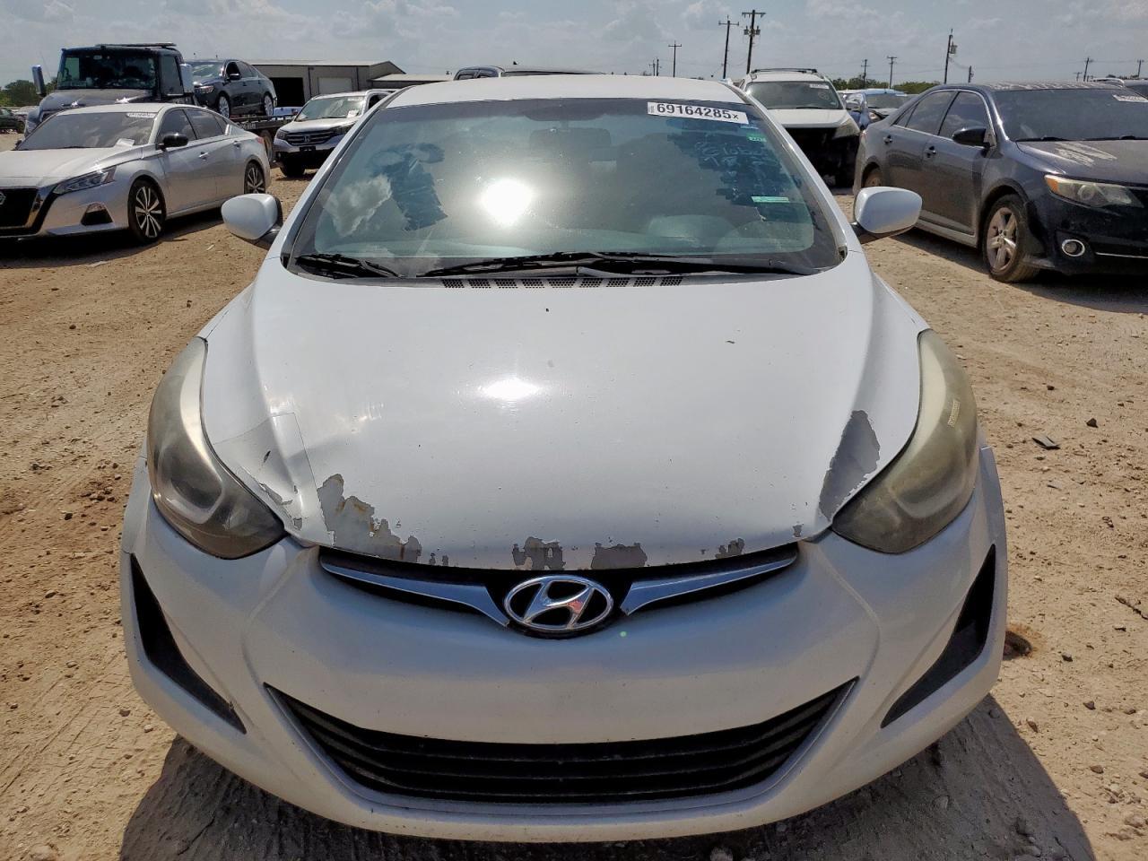 2016 Hyundai Elantra Se - Фото 5