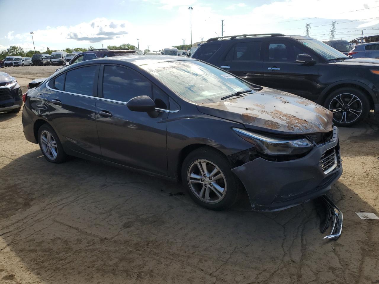 2017 Chevrolet Cruze Lt - Фото 4