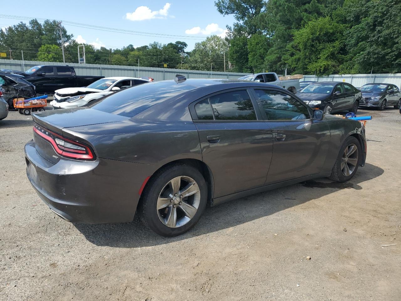 2016 Dodge Charger Sxt - Фото 3