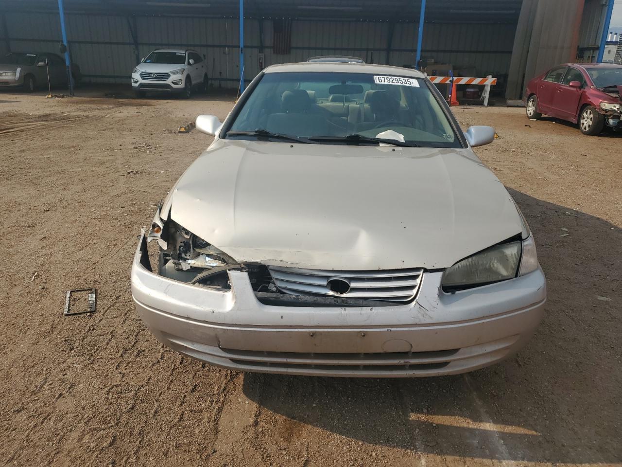 1999 Toyota Camry Le - Фото 5