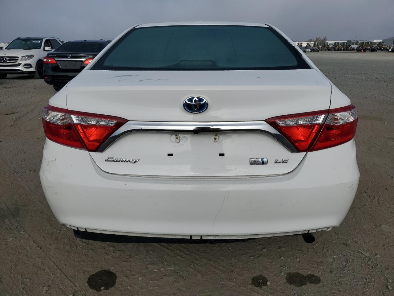 2015 Toyota Camry Hybrid - Фото 6