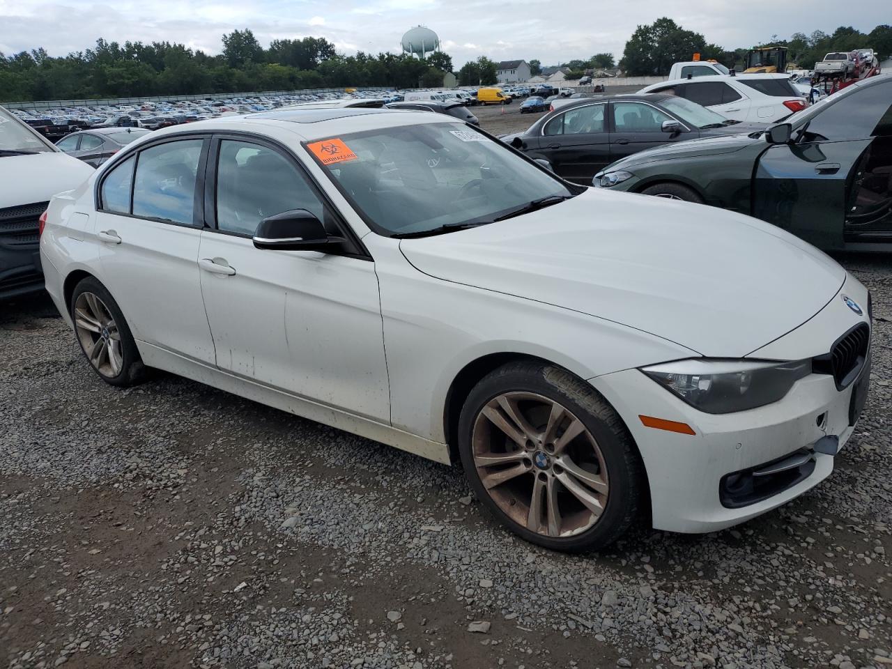 2015 BMW 328 Xi - Фото 4