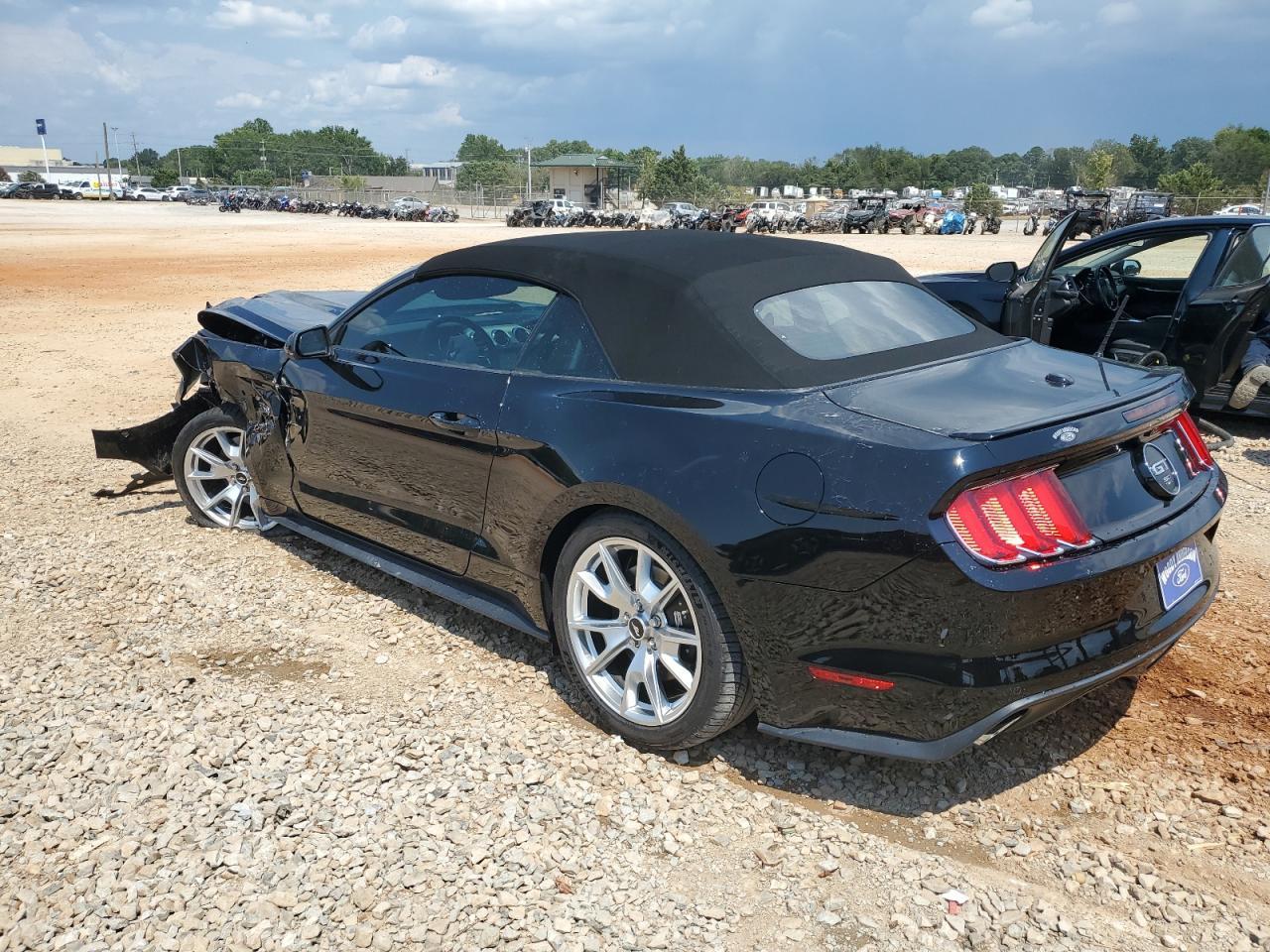 2015 Ford Mustang Gt - Image 2