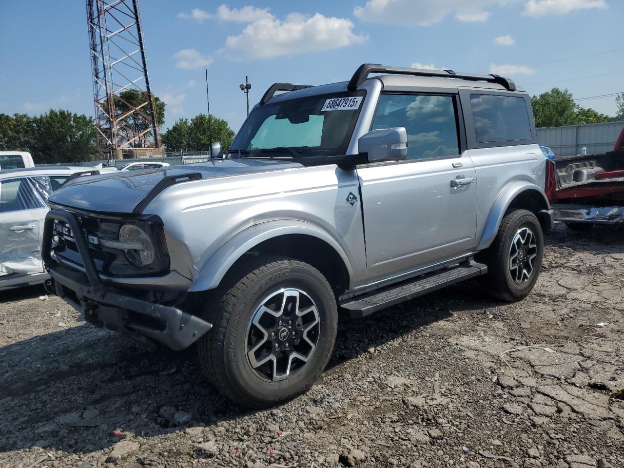 2022 Ford Bronco Base