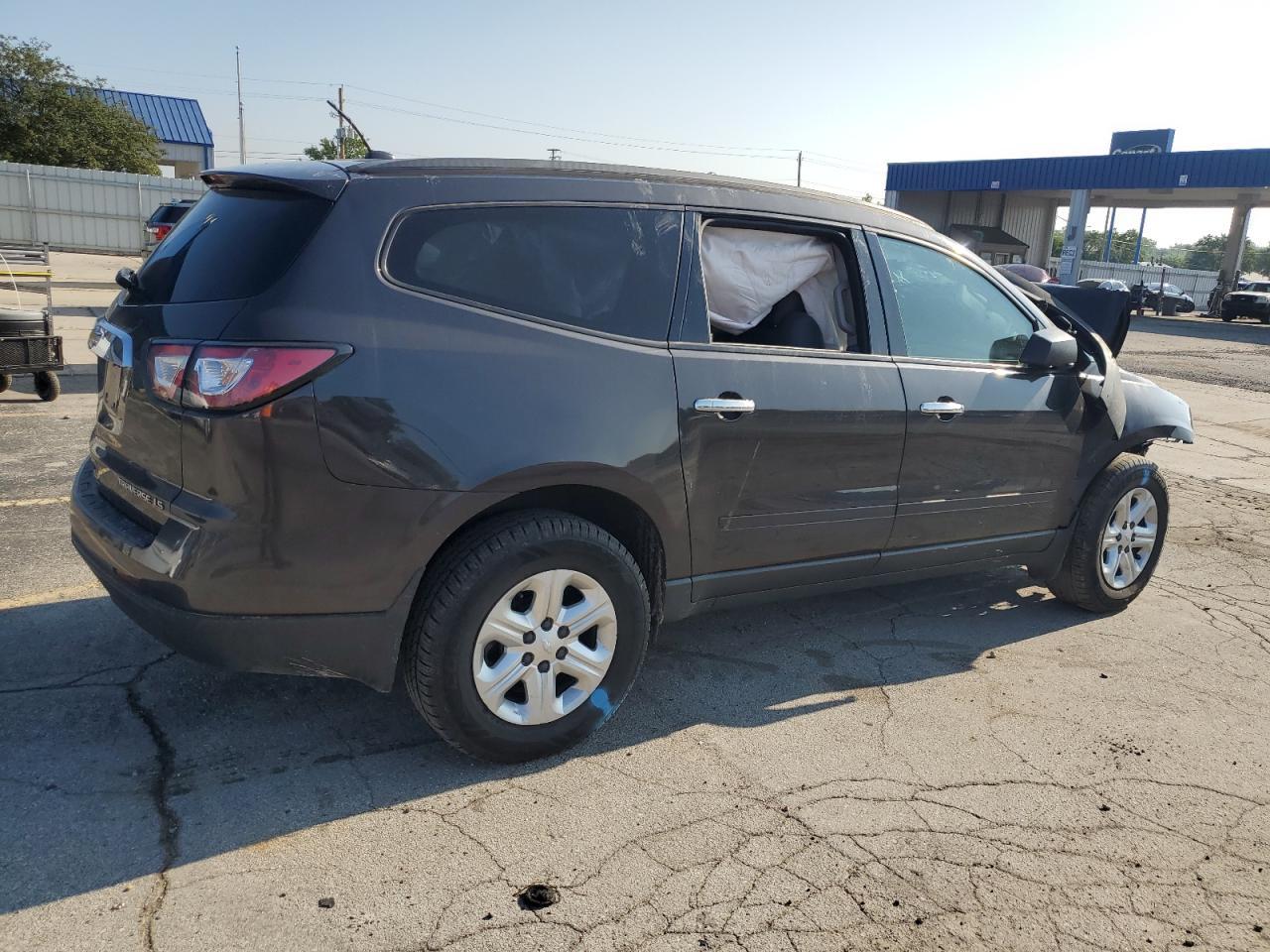 2015 Chevrolet Traverse Ls - Фото 3