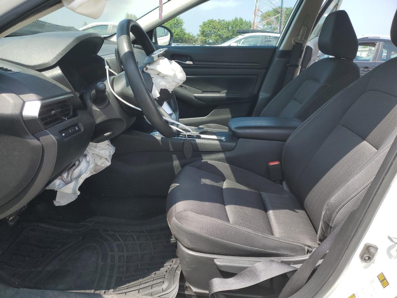 2021 Nissan Altima S - Фото 7