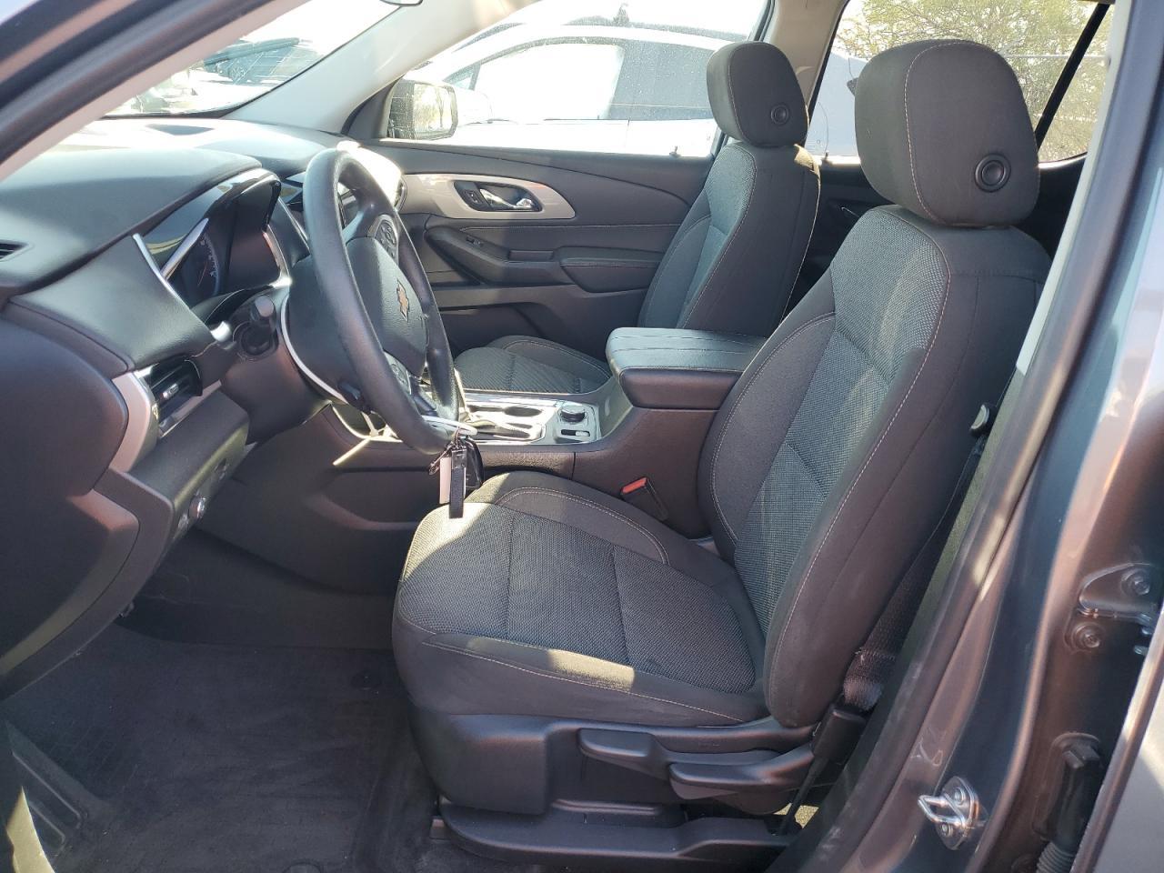 2020 Chevrolet Traverse Ls - Image 7