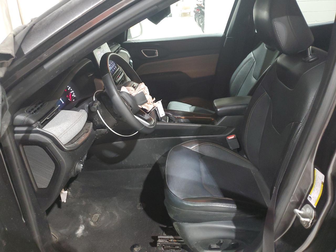 2023 Jeep Compass Latitude Lux - Фото 7