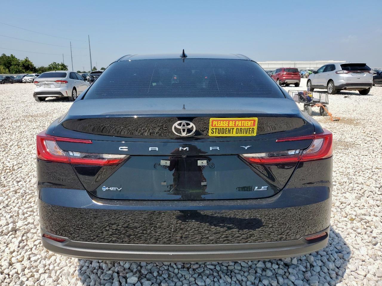 2025 Toyota Camry Xse - Image 6