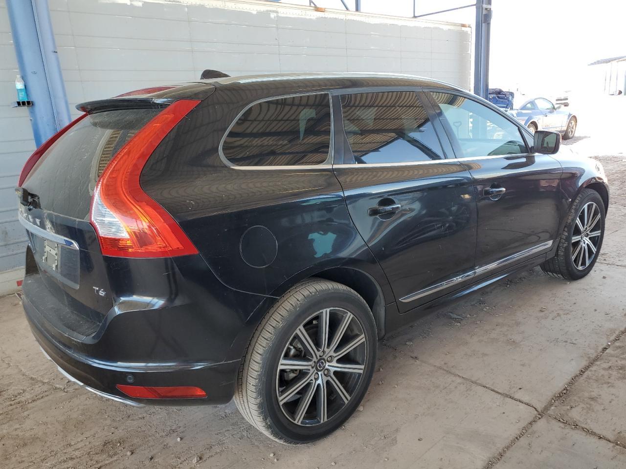 2015 Volvo Xc60 T6 Platinum - Image 3