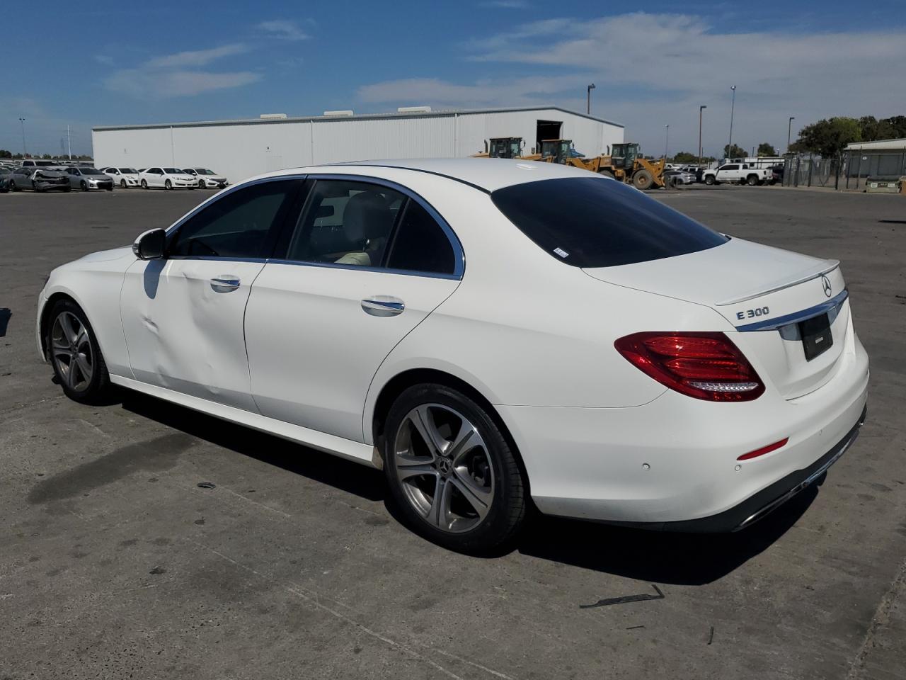 2018 Mercedes-Benz E 300 - Image 2