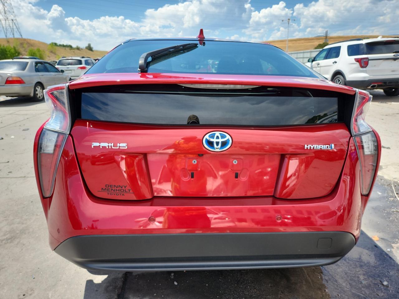 2017 Toyota Prius - Image 6