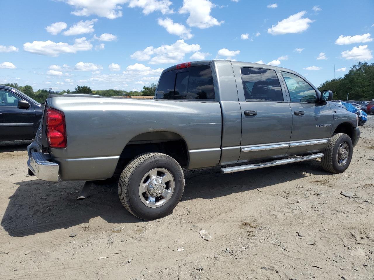 2007 Dodge Ram 1500 - Image 3