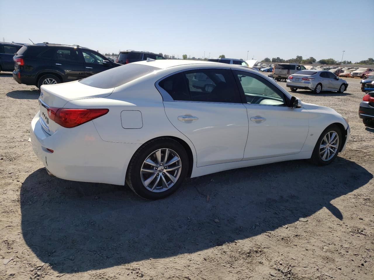 2015 Infiniti Q50 Base - Image 3