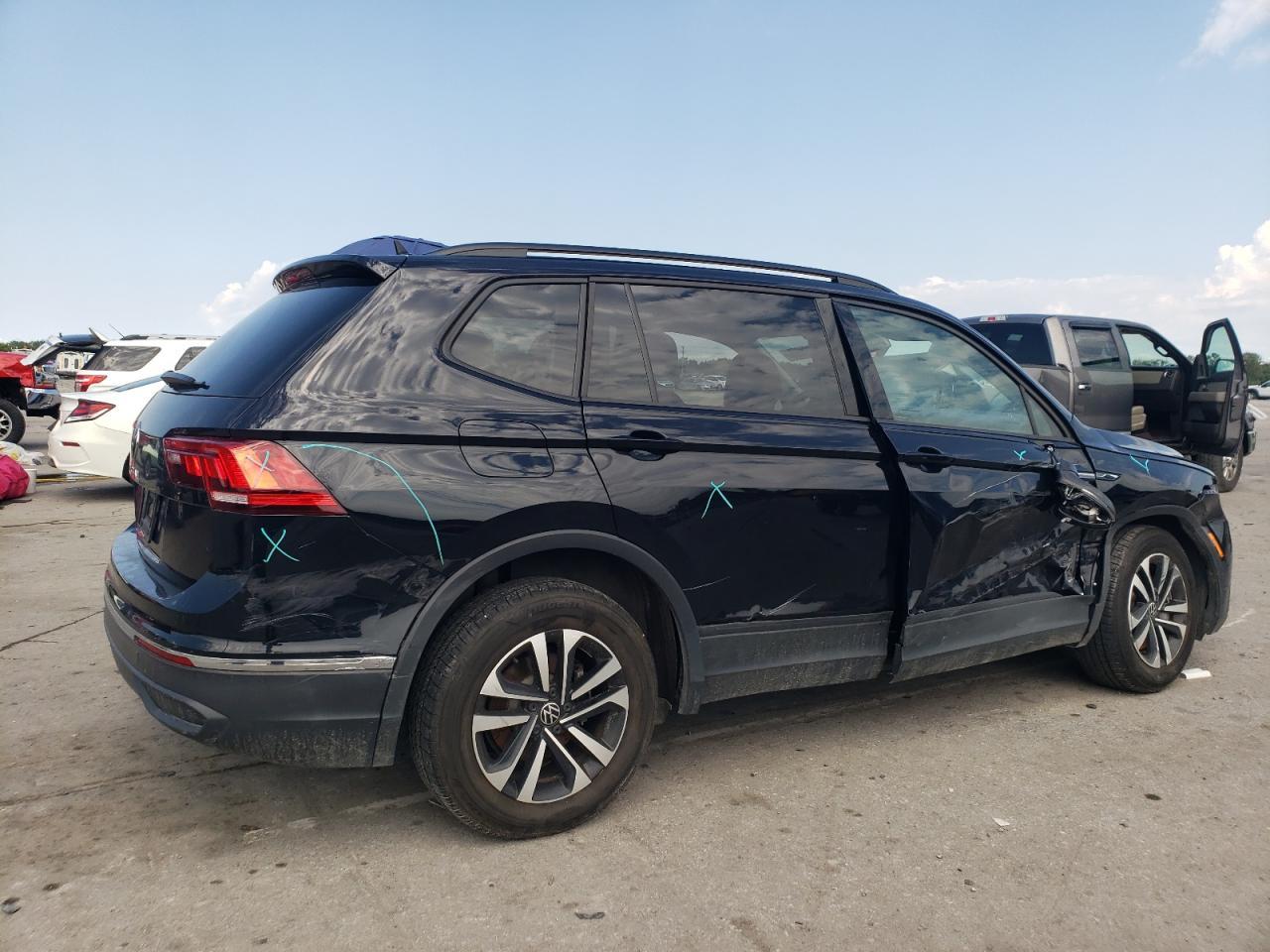 2023 Volkswagen Tiguan S - Фото 3