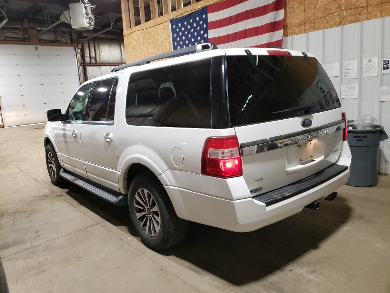 2017 Ford Expedition El Xlt - Image 2