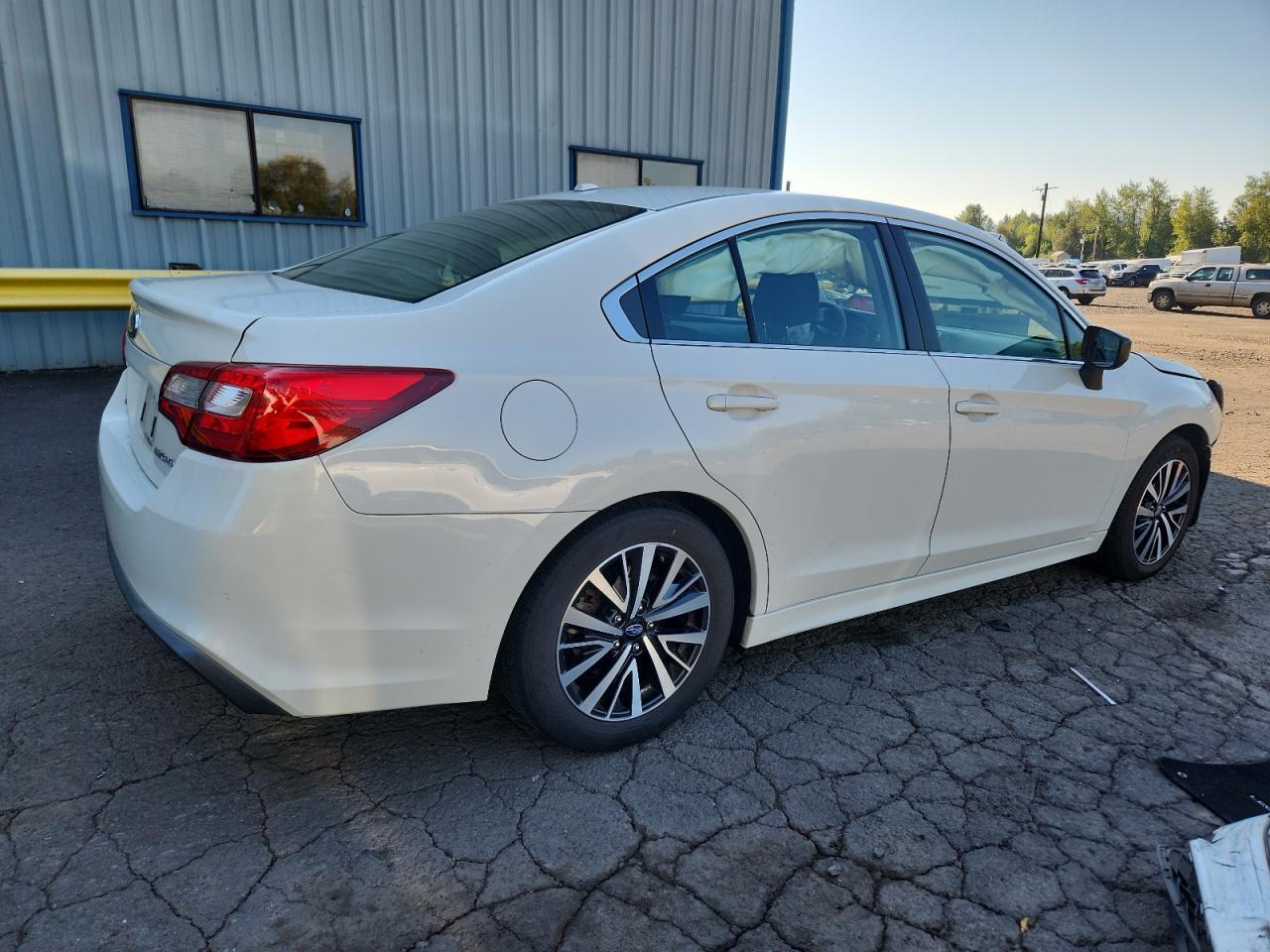 2019 Subaru Legacy 2.5I - Фото 3