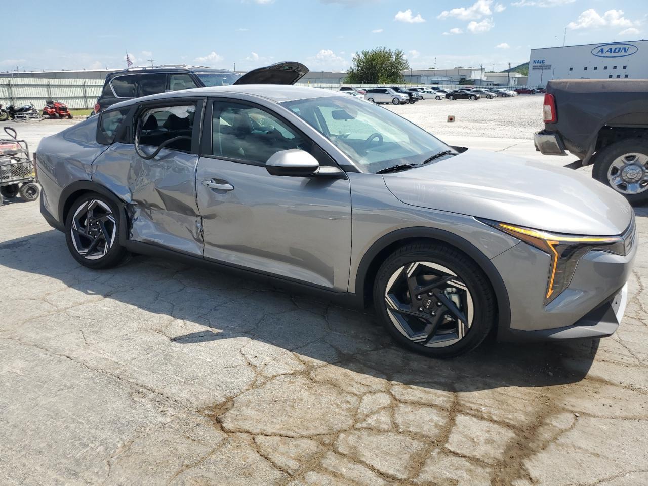 2025 Kia K4 Ex - Фото 4