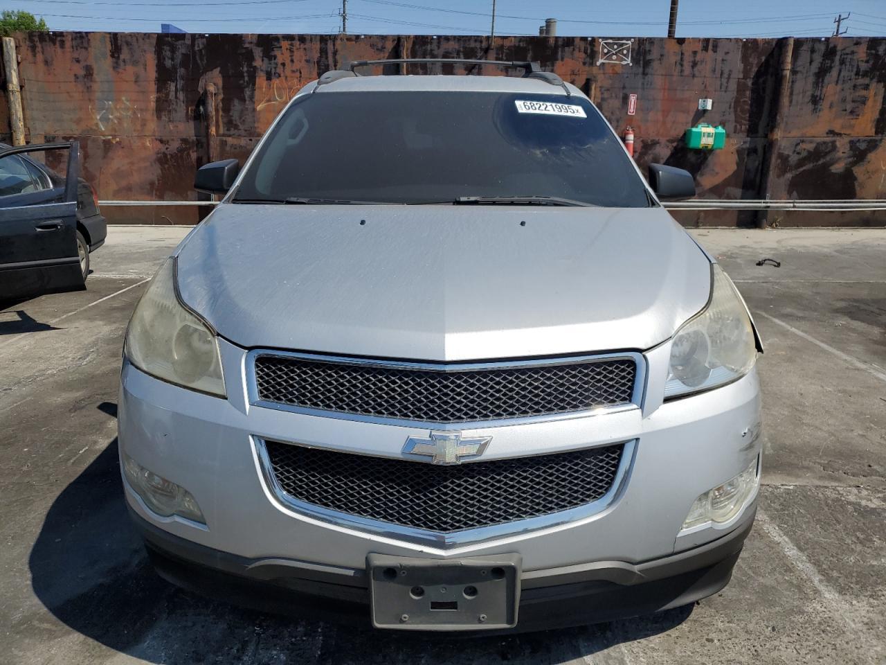2011 Chevrolet Traverse Ls - Фото 5