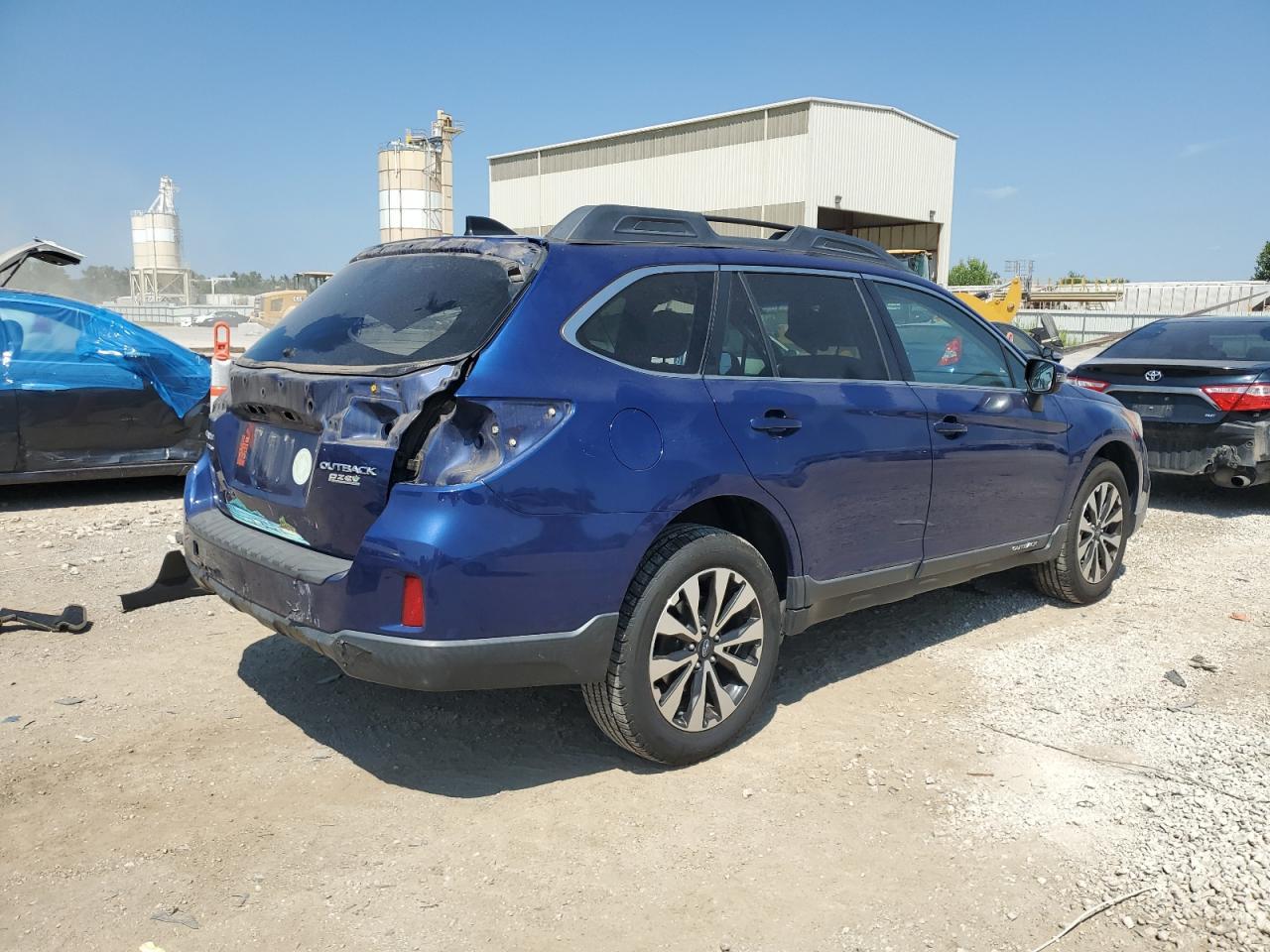 2016 Subaru Outback 2.5I Limited - Image 3