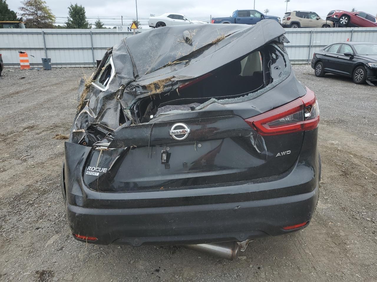 2020 Nissan Rogue Sport S - Фото 6