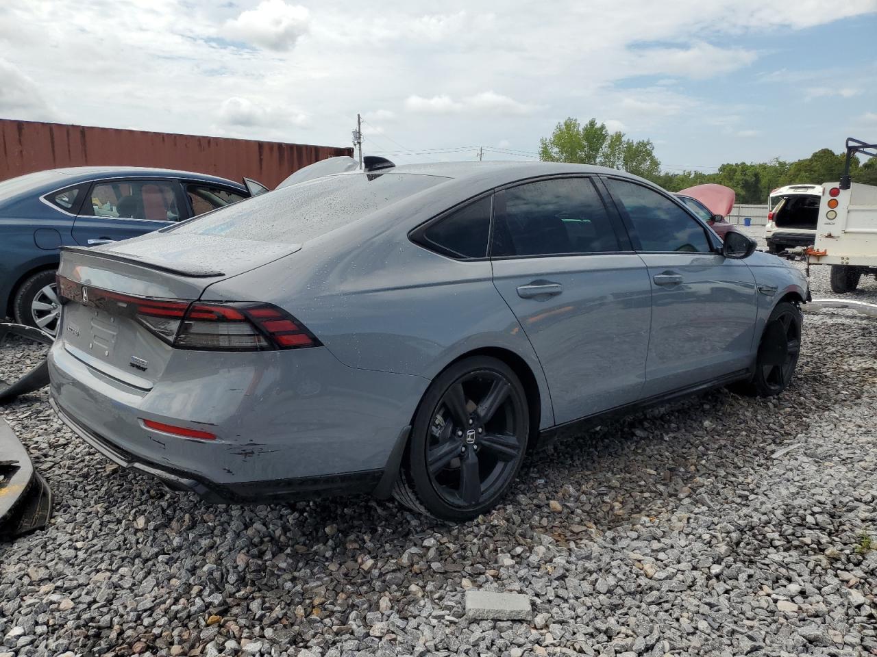2024 Honda Accord Hybrid Sport-L - Image 3