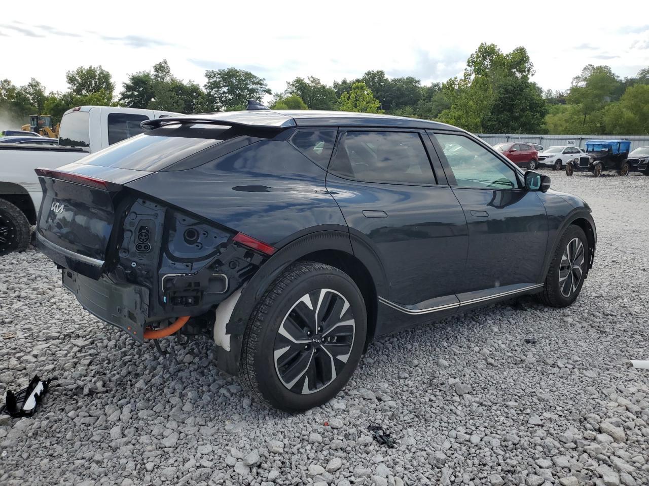2024 Kia Ev6 Light - Image 3