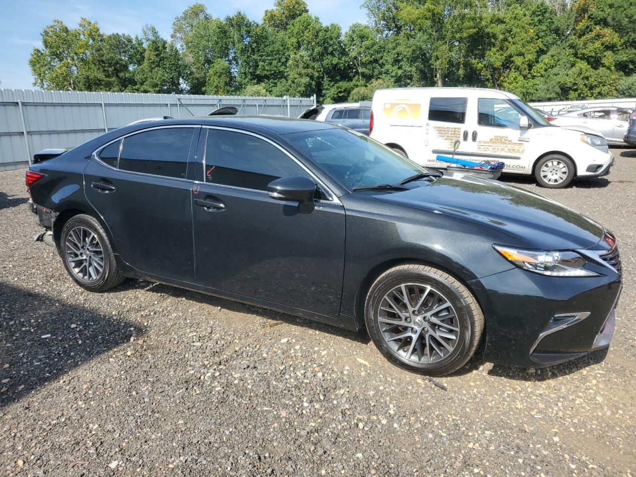 2017 Lexus Es 350 - Image 4