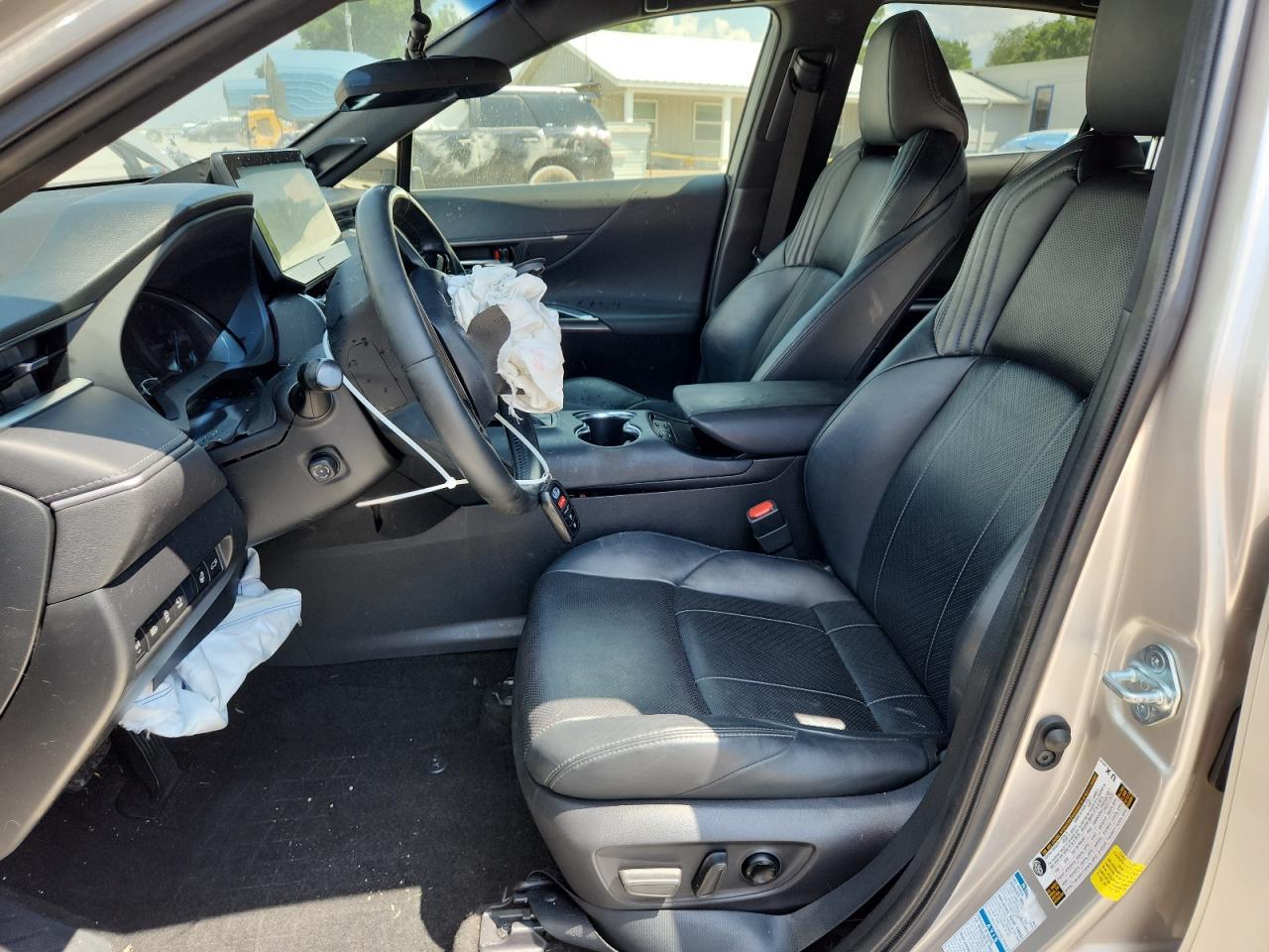 2021 Toyota Venza Le - Фото 7